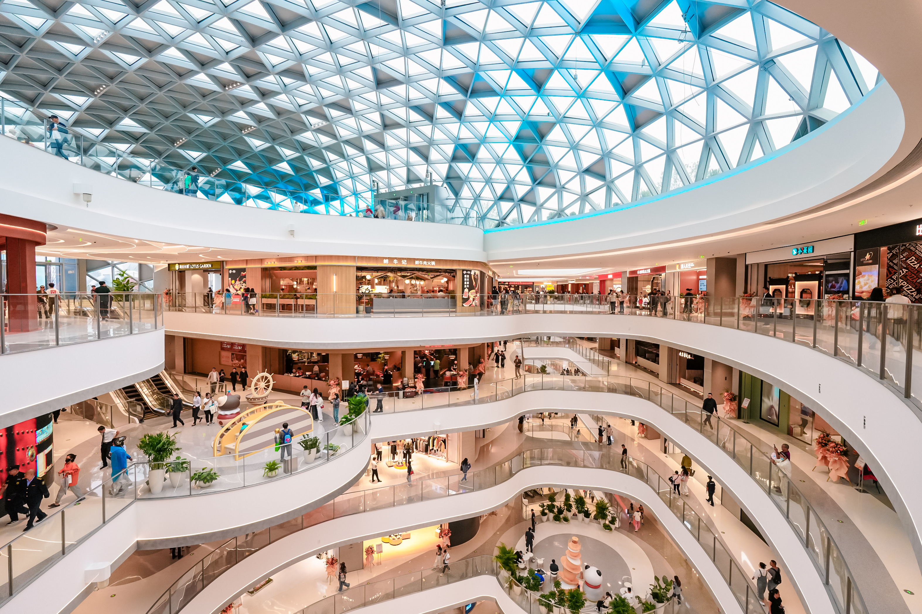 中庭穹顶.jpg 中庭穹顶.jpg